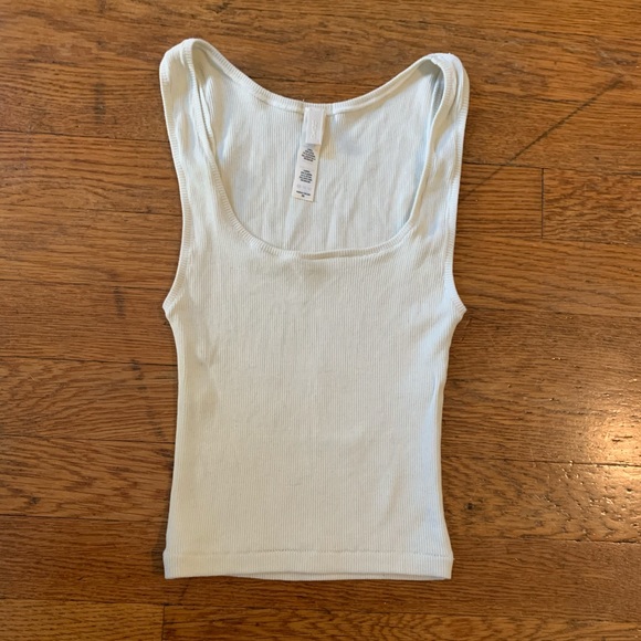 NWT SKIMS Cotton Rib Tank in Bubblegum sz XS - RARE - ayanawebzine.com